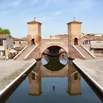 Sirena Llido Degli Estensi