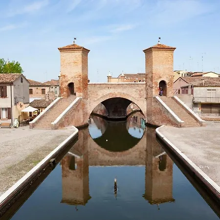 Sirena Llido Degli Estensi