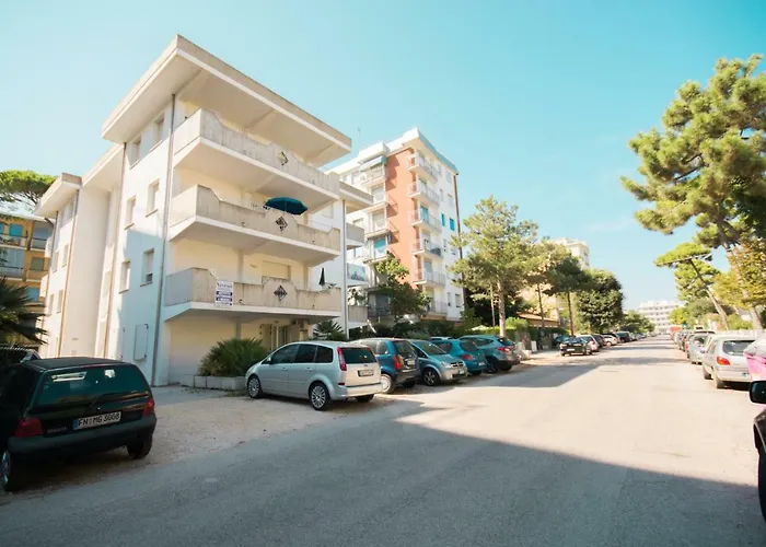 Sirena * ليدو ديلي ايستينسي